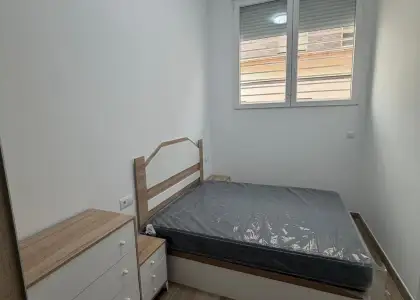 Se vende piso zona semicentro - deposito del sol en Albacete