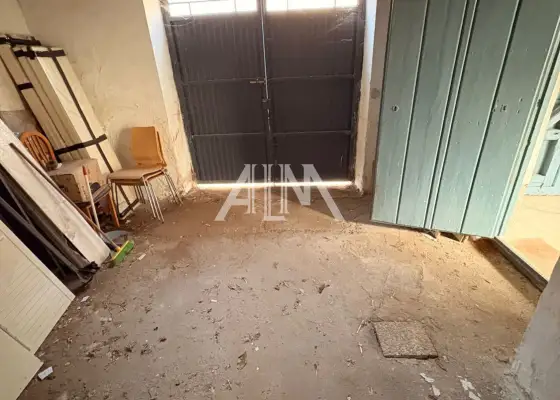 Se vende solar en zona centro en Manzanares