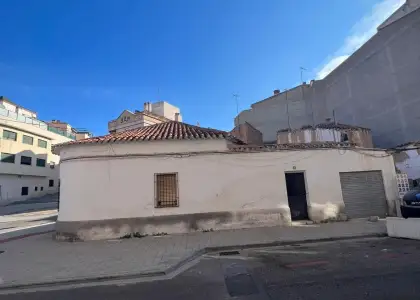 Se vende solar para construccion de vivienda en Albacete