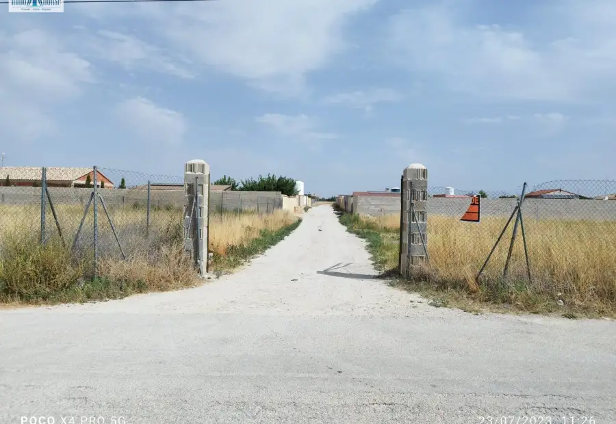 Se vende terreno rustico ( zona hoya vacas ) en Albacete