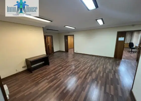 Se venden planta oficinas zona centro en Albacete