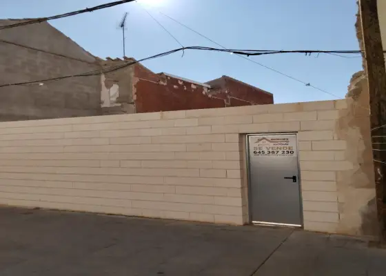 Solar en venta en Manzanares