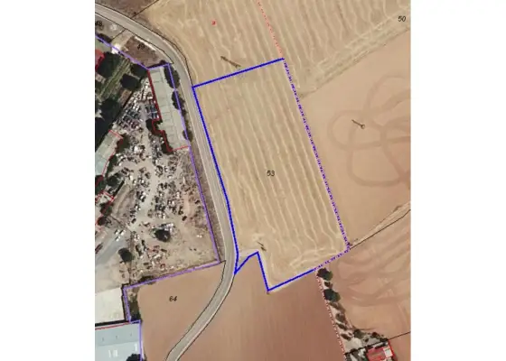 Terreno industrial en venta en Manzanares