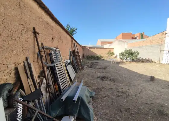 Terreno / Urbano (solar) En Venta Calle José Alcázar, Tomelloso en Tomelloso