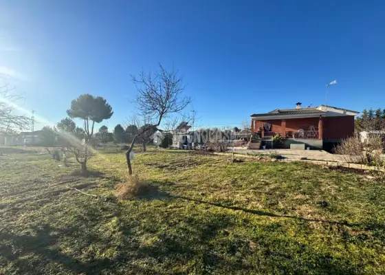 Terrenos en venta en Casarrubios Del Monte - Casarrubios Del Monte, 142.500 €, 1834 m2, ref. 607314 en Casarrubios del Monte