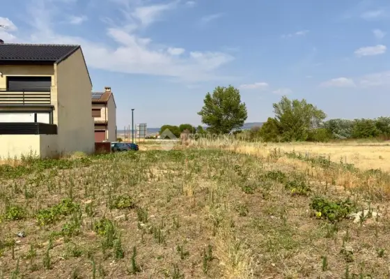 Terrenos en venta en Marchamalo - Centro Ciudad, 68.000 €, 218 m2, ref. 664896 en Marchamalo