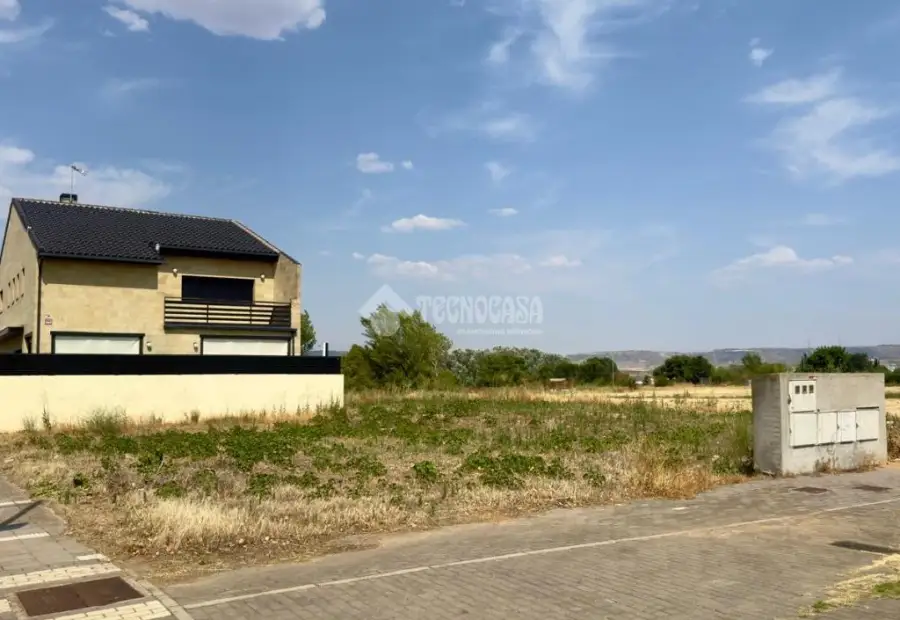 Terrenos en venta en Marchamalo - Centro Ciudad, 72.500 €, 234 m2, ref. 664898 en Marchamalo