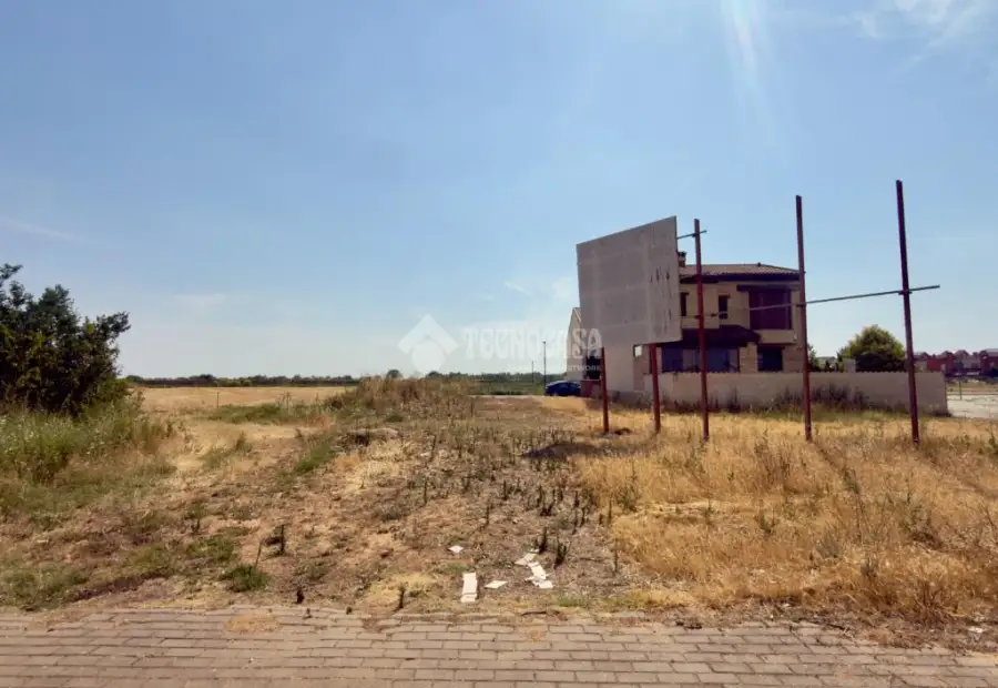 Terrenos en venta en Marchamalo - Centro Ciudad, 72.500 €, 234 m2, ref. 664900 en Marchamalo