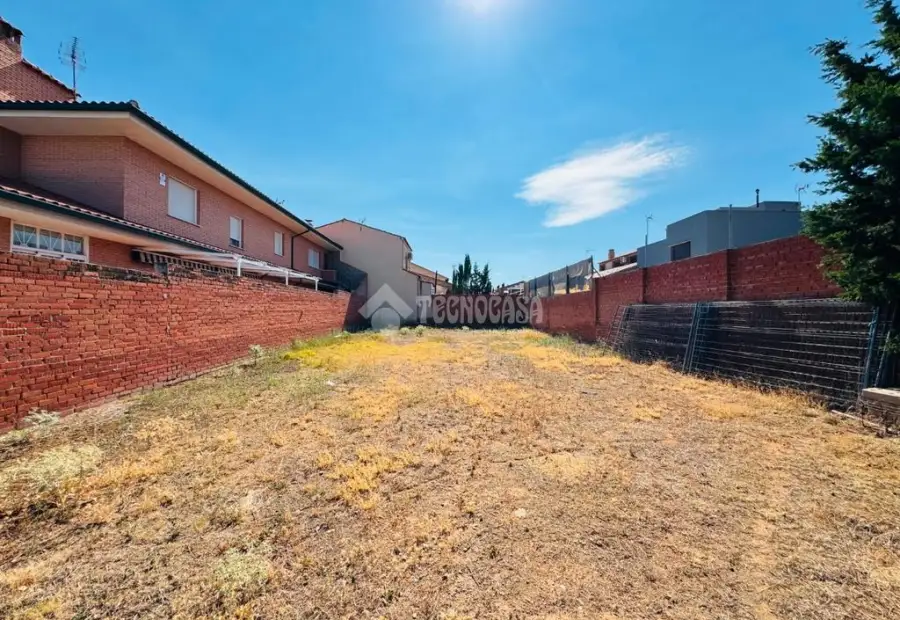 Terrenos en venta en Nambroca - Nambroca, 69.900 €, 354 m2, ref. 665188 en Nambroca