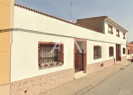 Venta Casa Divina Pastora, Manzanares