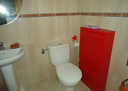 Venta de adosado con patio en zona del rio muy bonito y luminoso en Manzanares