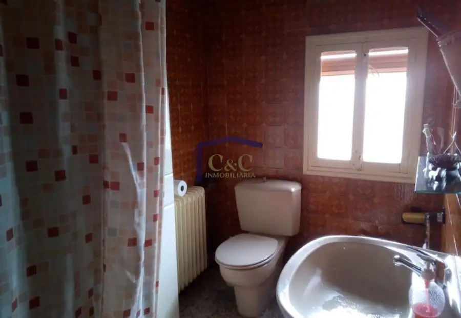 venta de casa en Manzanares, Plaza de la constitución en Manzanares