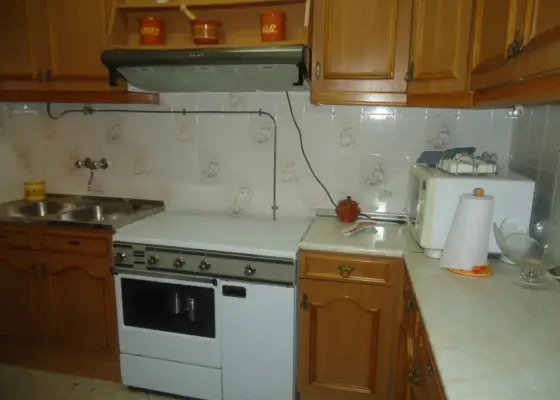 Venta de casa en planta baja de cuatro dormitorios con patio y terraza en Manzanares