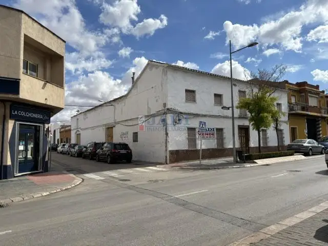 venta de casa en Valdepeñas, AVDA GREGORIO PRIETO en Valdepeñas