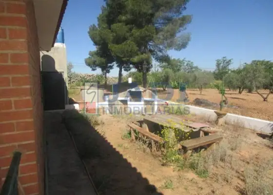 venta de casa en Valdepeñas, CAMPO