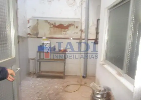 venta de casa en Valdepeñas, SEIS DE JUNIO