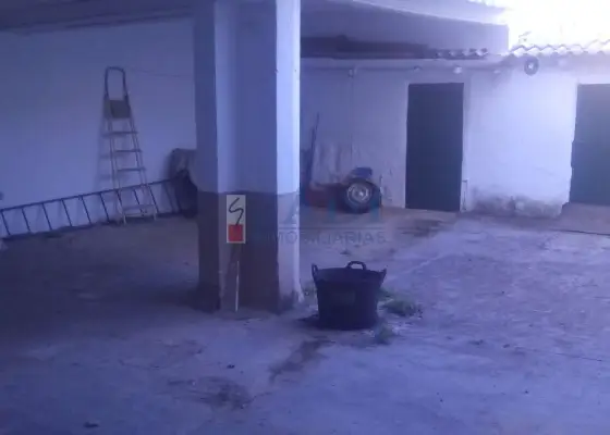 venta de casa en Valdepeñas, SEIS DE JUNIO