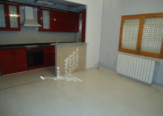 Venta de parte de casa de tres dormitorios en planta baja en Manzanares