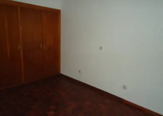 Venta de piso de tres dormitorios en el centro de Manzanares con Plaza de Garaje