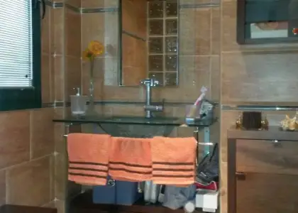 Venta de piso de tres dormitorios, garaje y trastero en el centro en Manzanares