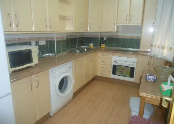 Venta de piso de tres dormitorios y dos baños en el centro con Plaza de Garaje. Seminuevo en Manzanares