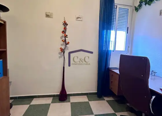 venta de piso en Manzanares, Avenida Cristóbal Colón en Manzanares