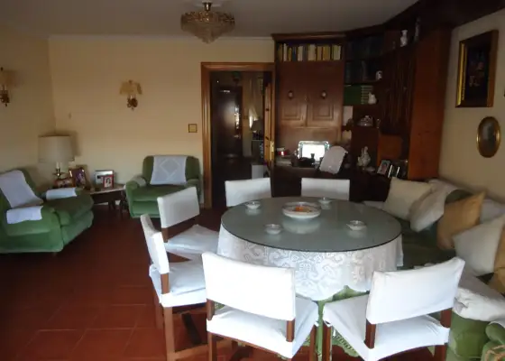 Venta de piso muy amplio y luminoso en en centro en Manzanares