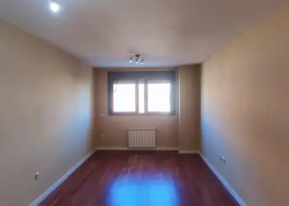 Venta de piso zona hospital alonso cespedes, 4 en Ciudad Real