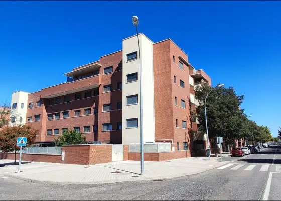 Venta de piso zona hospital alonso cespedes, 4 en Ciudad Real