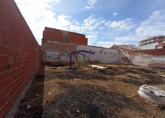 venta de terreno en Manzanares, Mercado municipal