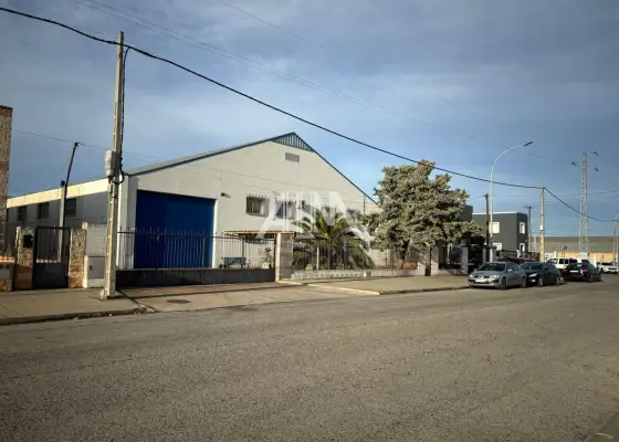 Venta Nave Industrial PolÃ­gono, Manzanares