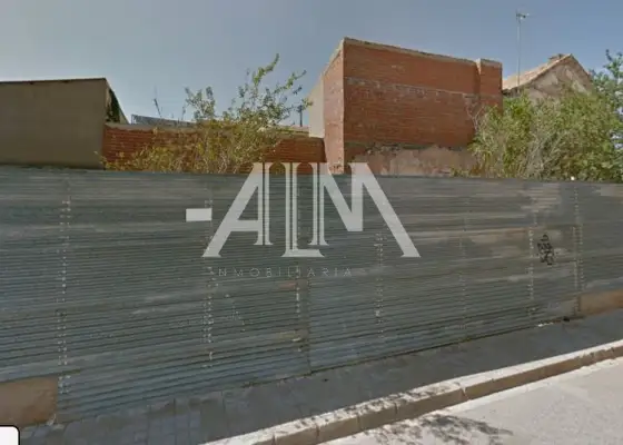 Venta Solar Colegio Altagracia, Manzanares