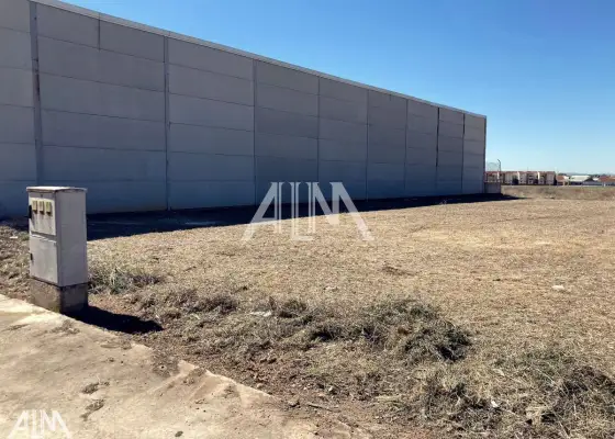 Venta Solar PolÃ­gono, Manzanares