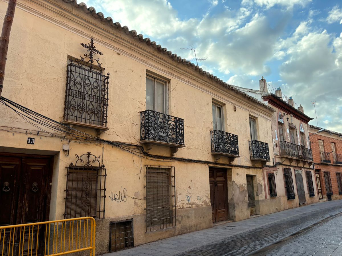 Se vende parcela en Paseo del Río