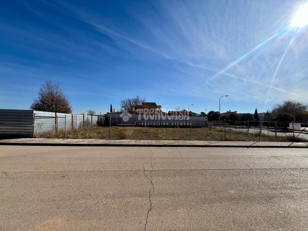 Terrenos en venta en Valdepeñas - Valdepeñas, 80.000 €, 504 m2, ref. 638880