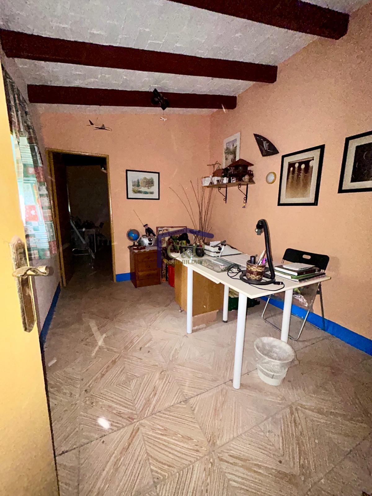 venta de terreno en Manzanares, Centro de Salud Barrionuevo
