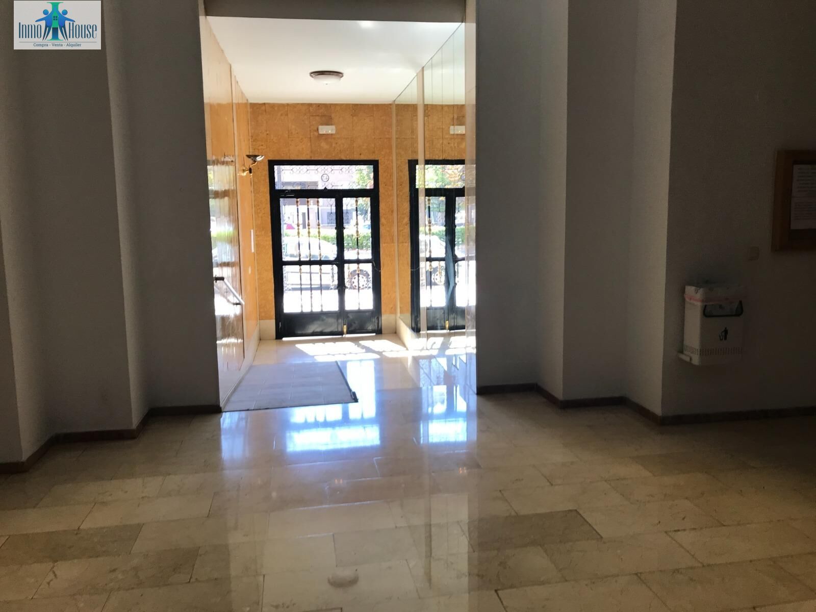 Se alquila piso para estudiantes
