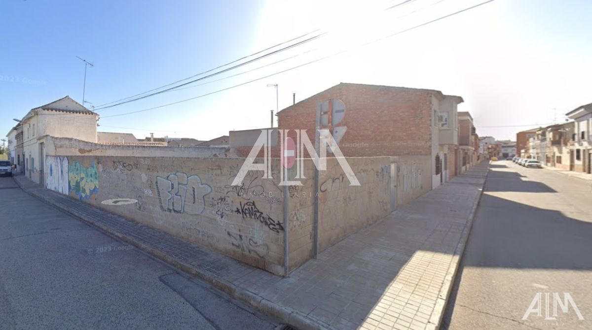 Venta Solar Hogar del Pensionista, Manzanares