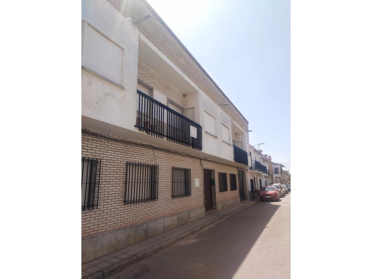 Casa en venta en Castellar de Santiago