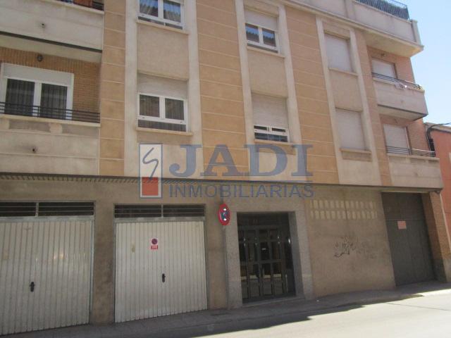venta de local en Valdepeñas, CENTRO
