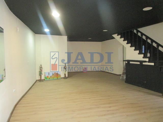 venta de local en Moral de Calatrava, CENTRO
