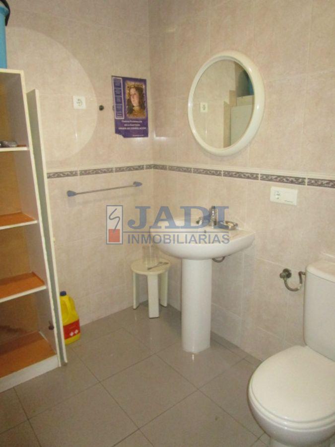 alquiler de local en Valdepeñas, CENTRO