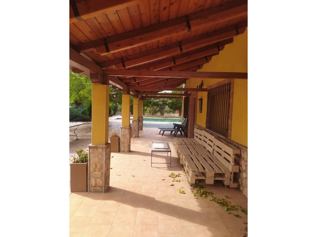 Chalet rústico en venta en Daimiel
