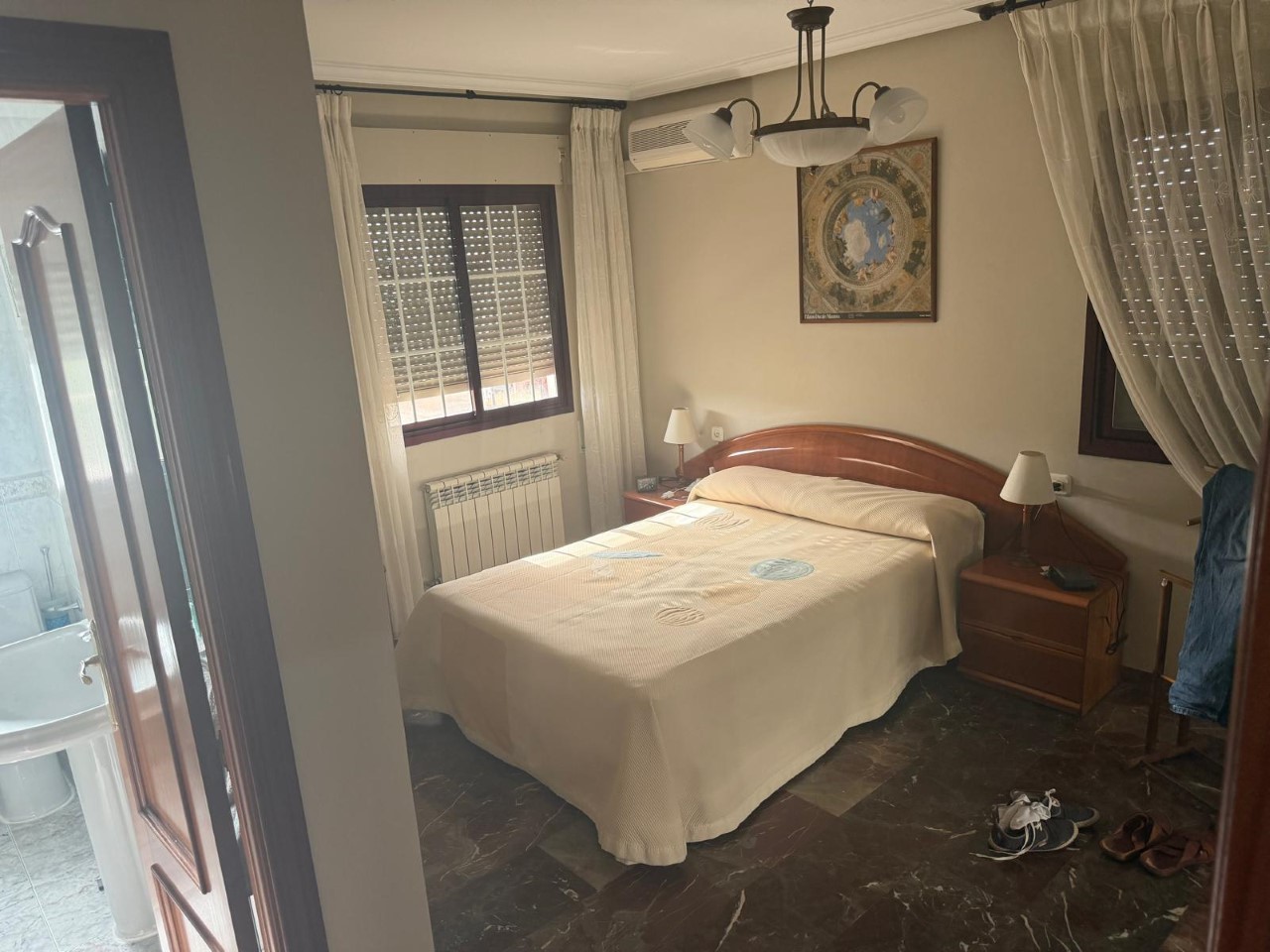 26059 - CHALET DE 207 m² CON GARAJE Y JARDIN EN PUERTOLLANO