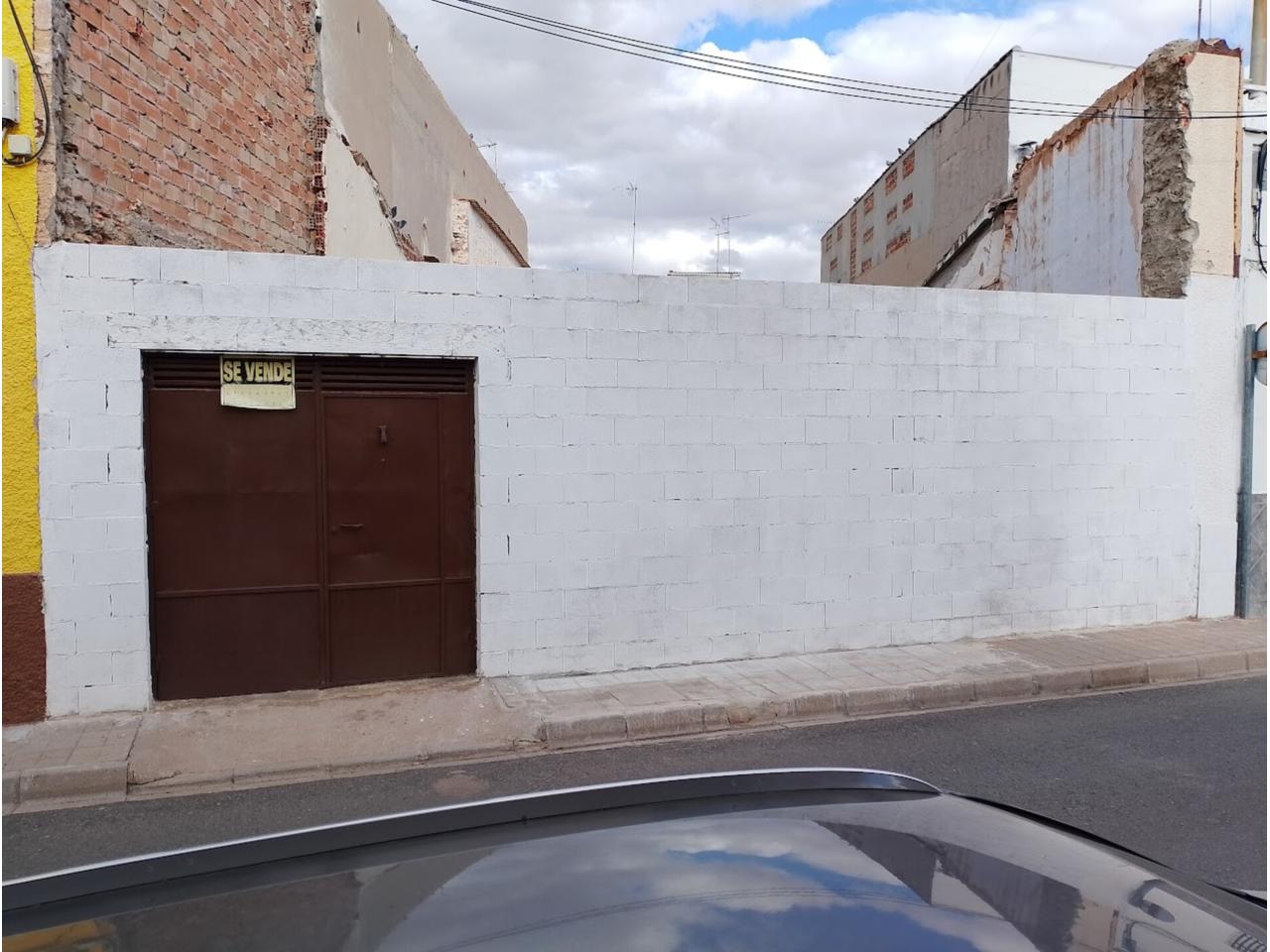 Solar en venta en Manzanares