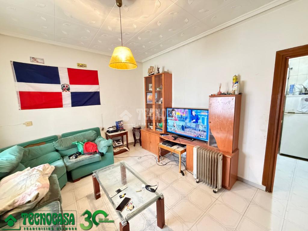 Casa en venta en Alcázar De San Juan - Alcázar De San Juan, 59.900 €, 133 m2, ref. 652920