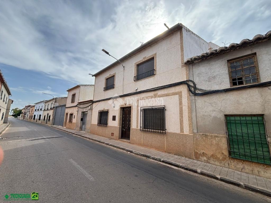 Casa en venta en Almagro - Almagro, 40.000 €, 162 m2, ref. 662879