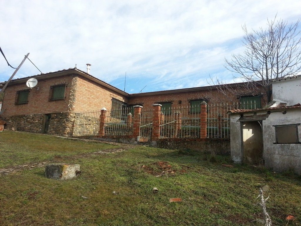Casa de Campo en Almuradiel, Venta de Cardenas