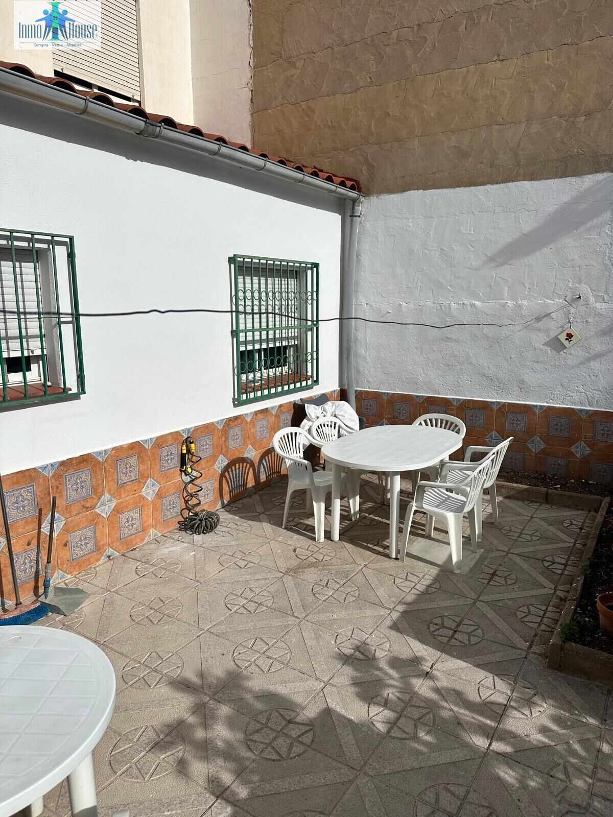 Impecable Adosado en Carretera de Jaén, Albacete - ¡Listo para Entrar a Vivir! en Albacete