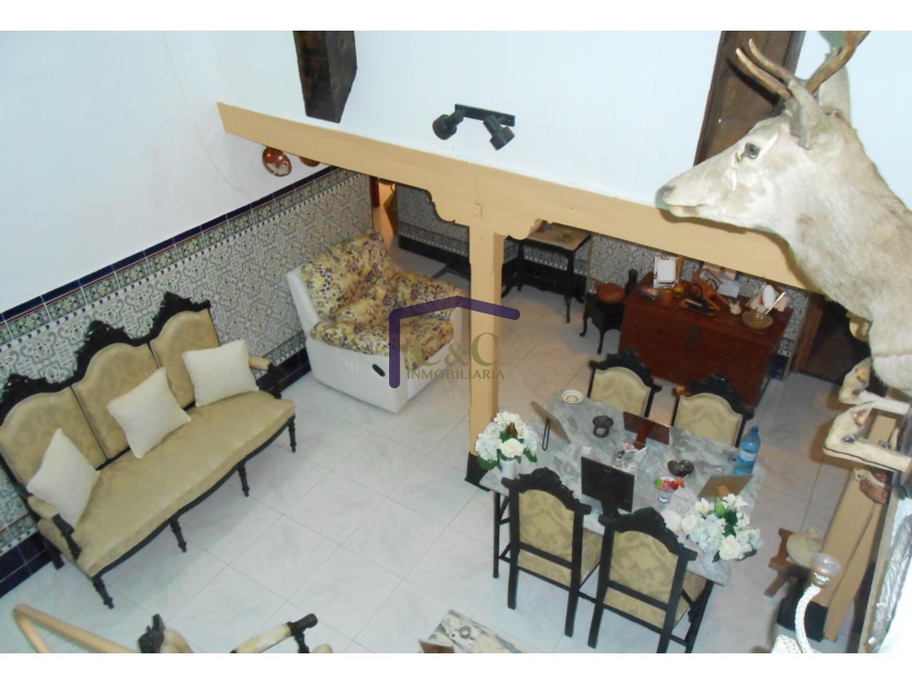 venta de casa en Manzanares, Avenida Cristóbal Colón